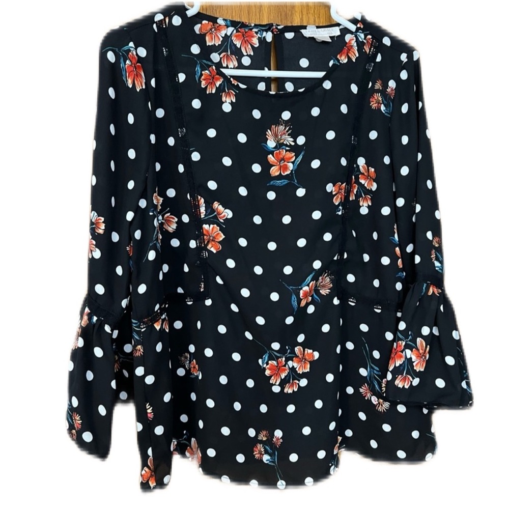 Finn & Grace Shirt Women's Medium Black Blouse Colorful Bell Sleeve Flowy